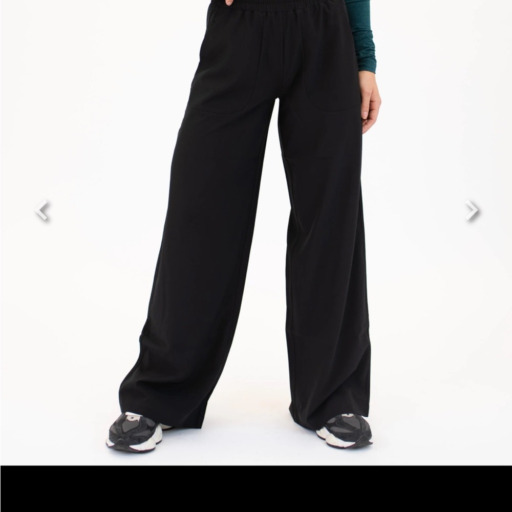 Fleo keep up wide leg pant